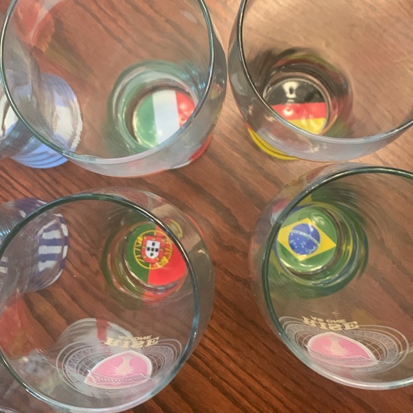 Soccer Flag Budweiser Beer Collector Pint Glasses - Picture 2 of 6